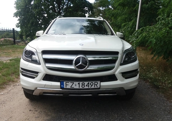 Mercedes-Benz GL cena 88000 przebieg: 164500, rok produkcji 2013 z Góra małe 211